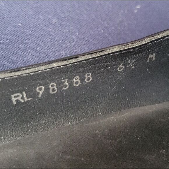 Stuart Weitzman Women's Pointed Toe Flats, Size 6.5 - Picture 7 of 7